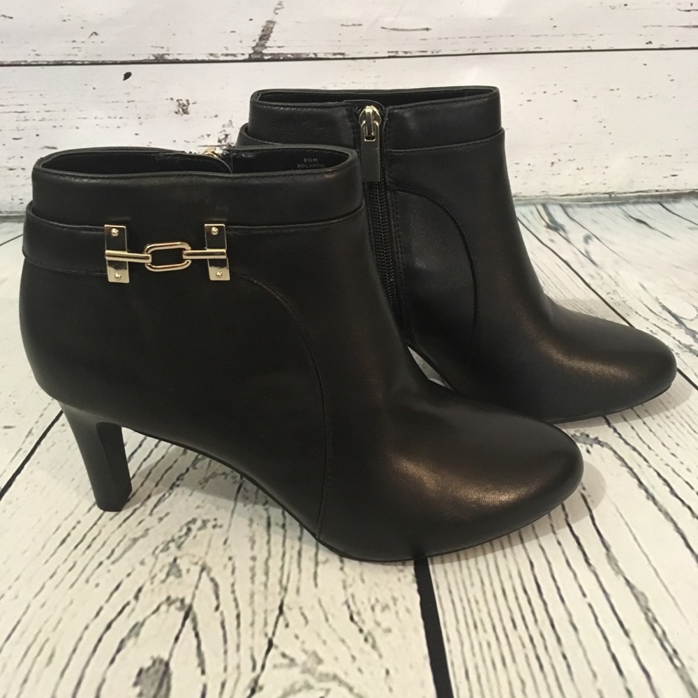 NEW Bandolino Lappo Bootie Black